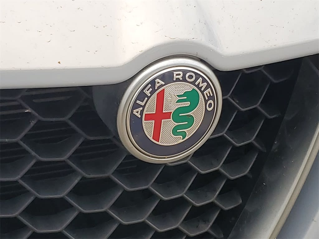 2020 Alfa Romeo Stelvio Base 3