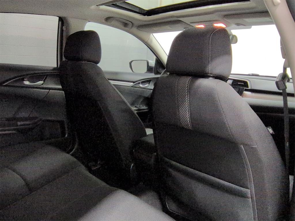 Thumbnail: 2017 Honda Civic - 9