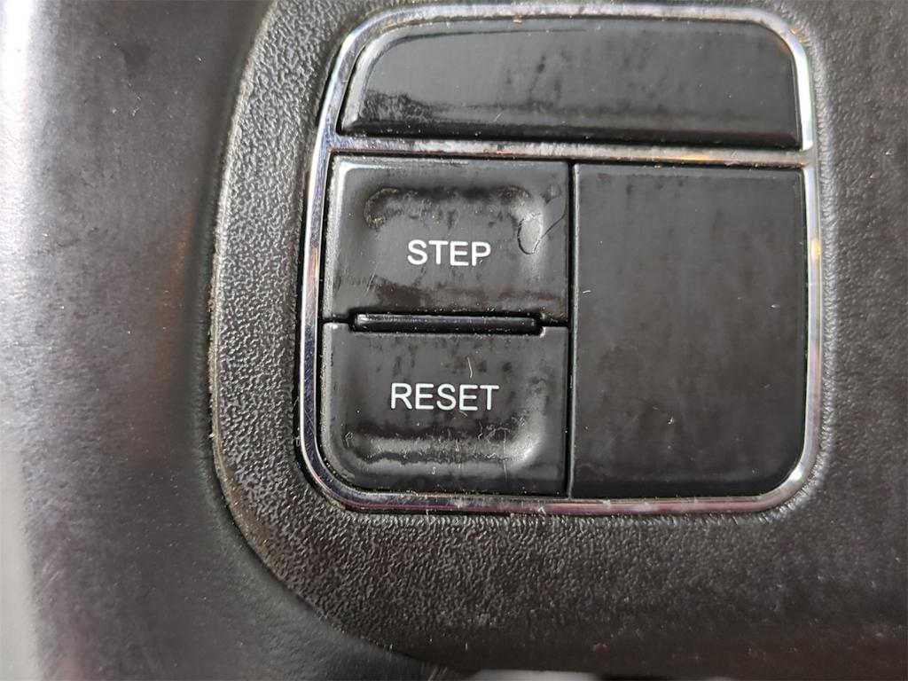 Thumbnail: 2016 Jeep Patriot - 15