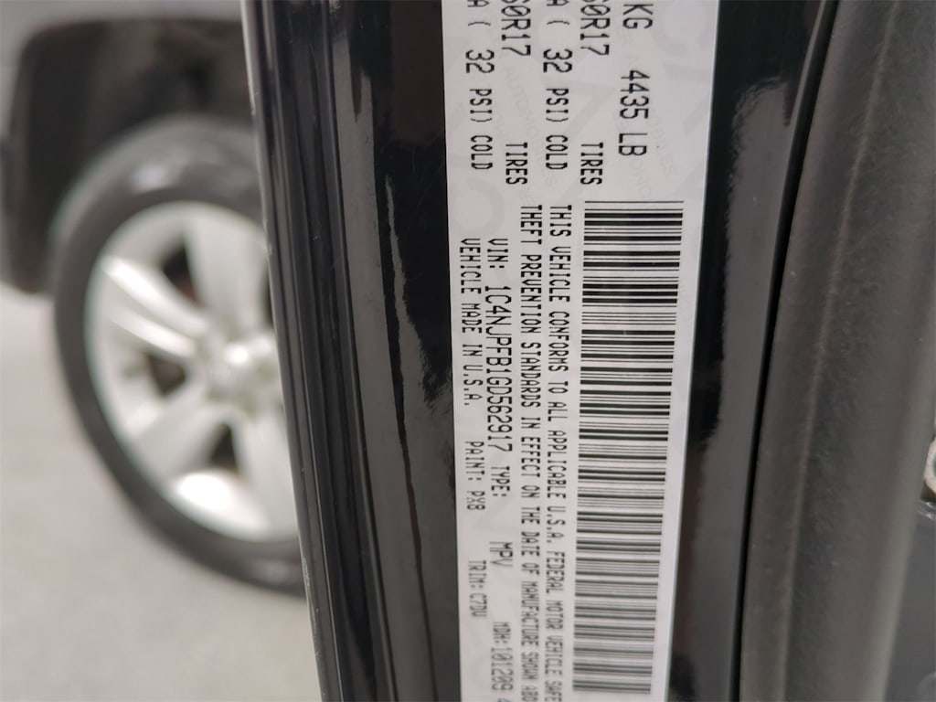 Thumbnail: 2016 Jeep Patriot - 18