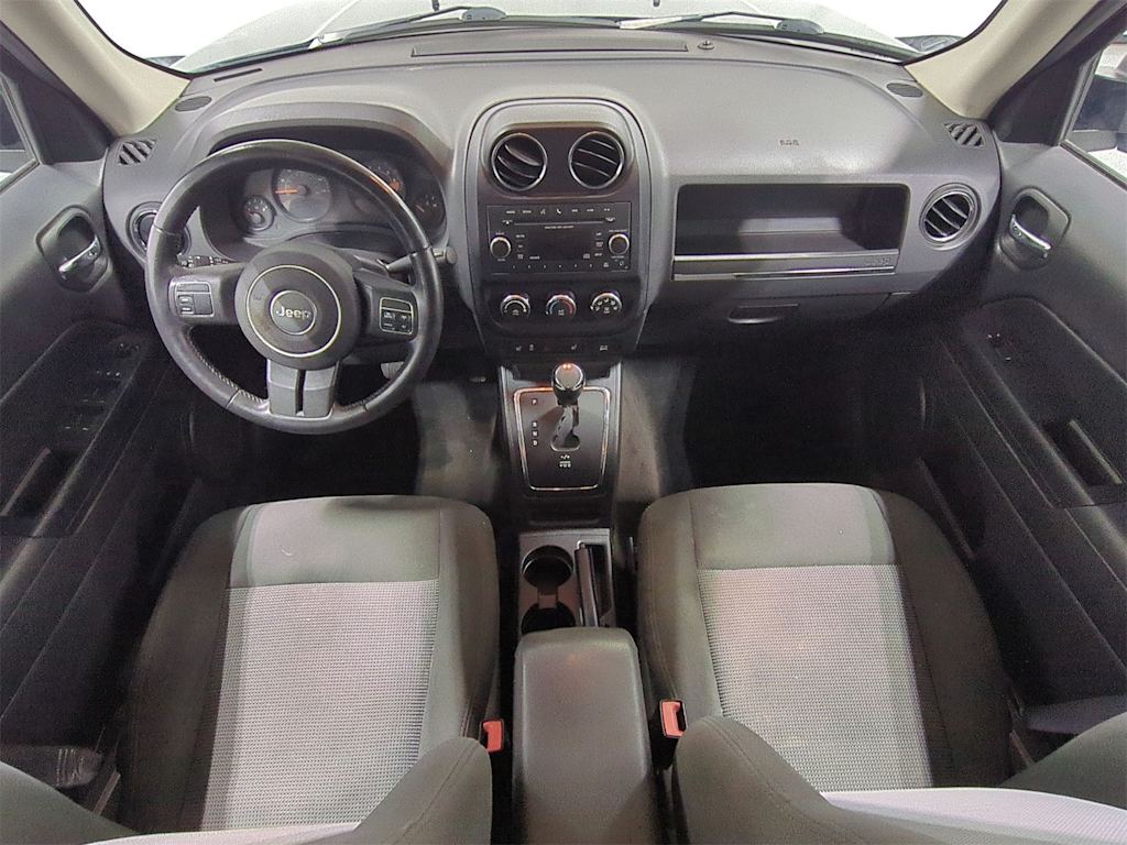 Thumbnail: 2016 Jeep Patriot - 10