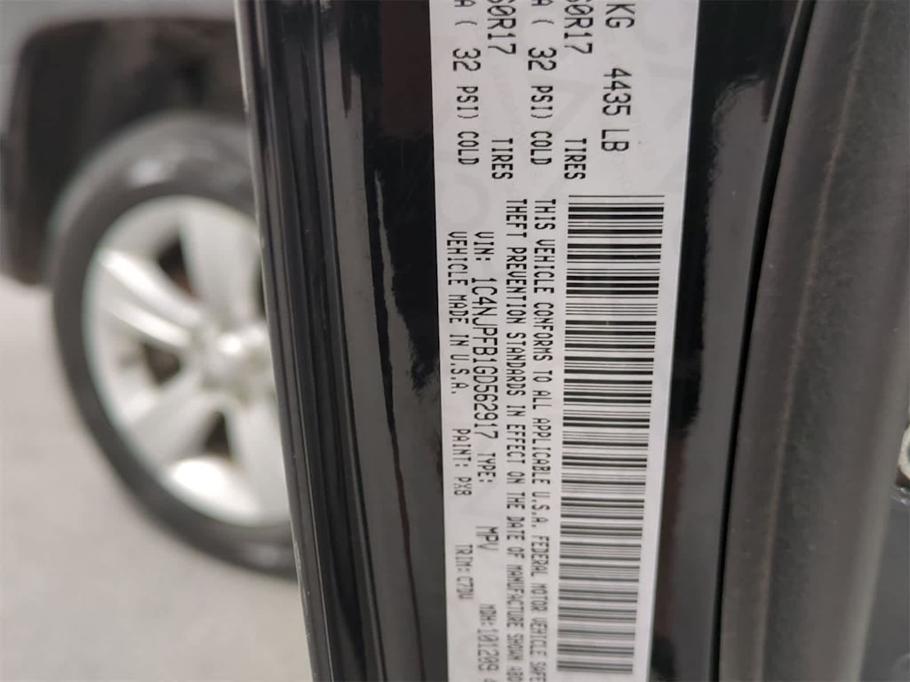 Thumbnail: 2016 Jeep Patriot - 18