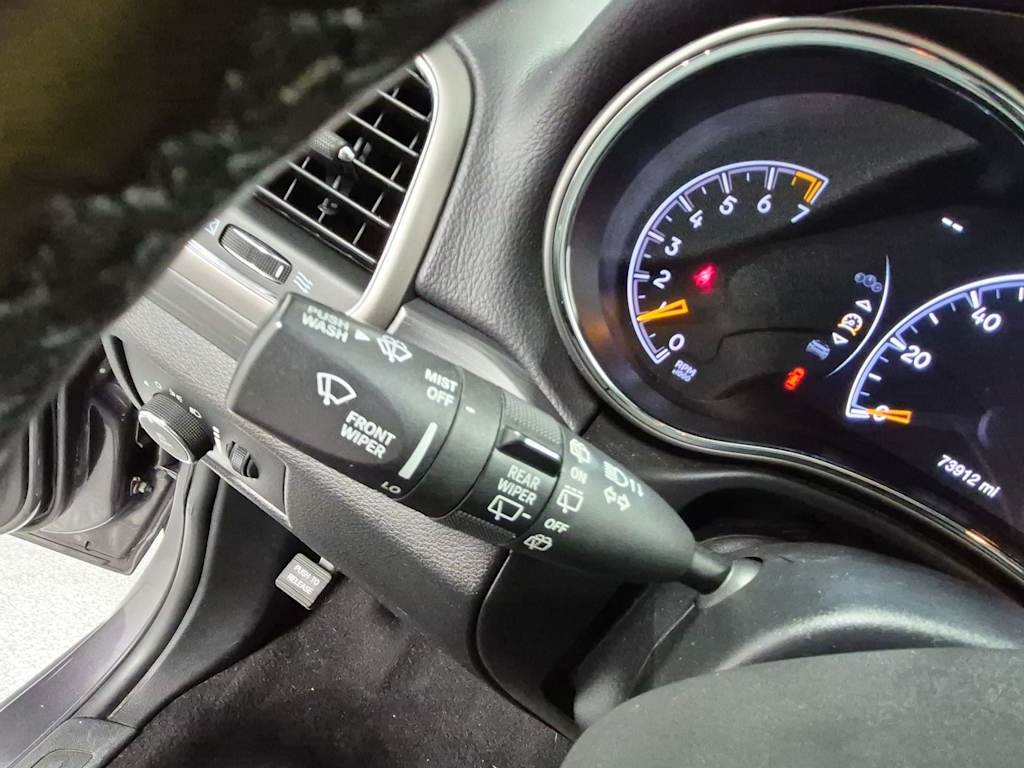 Thumbnail: 2020 Jeep Grand Cherokee - 17