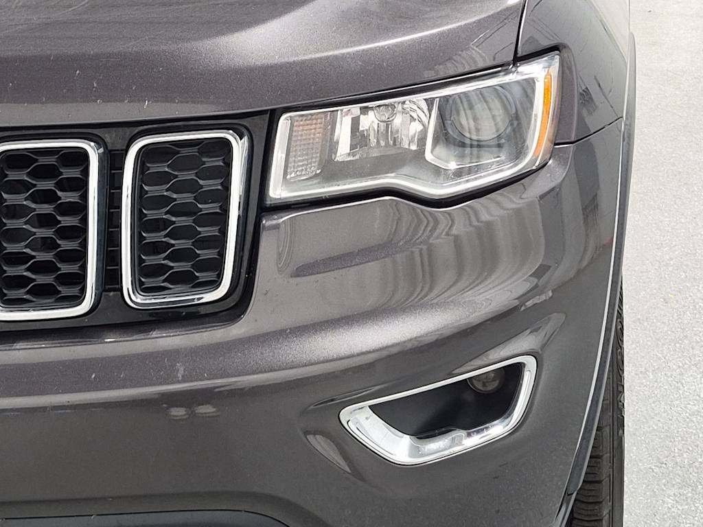 Thumbnail: 2020 Jeep Grand Cherokee - 25