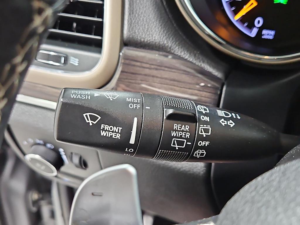 Thumbnail: 2017 Jeep Grand Cherokee - 32