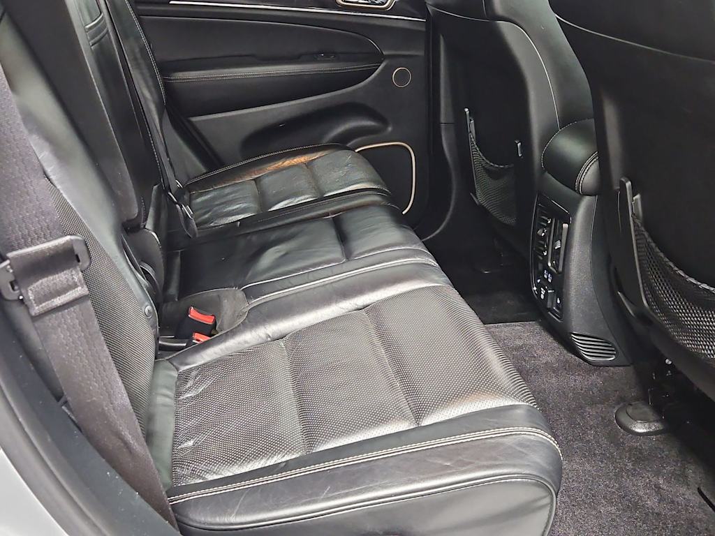 Thumbnail: 2017 Jeep Grand Cherokee - 29