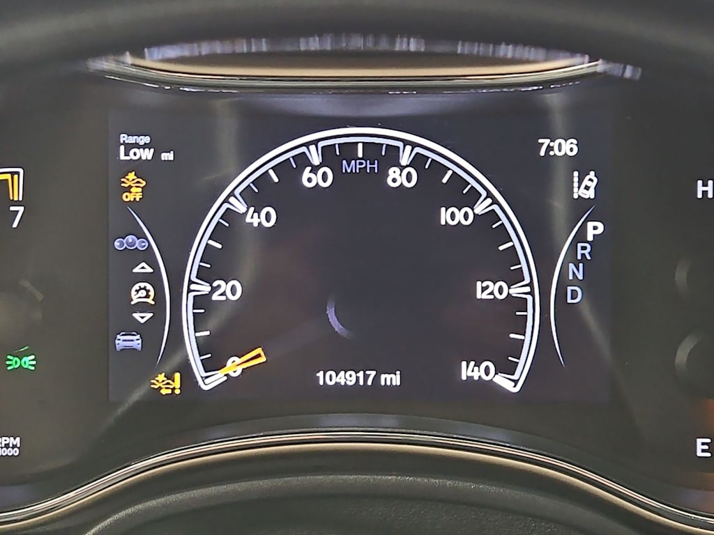 Thumbnail: 2017 Jeep Grand Cherokee - 17