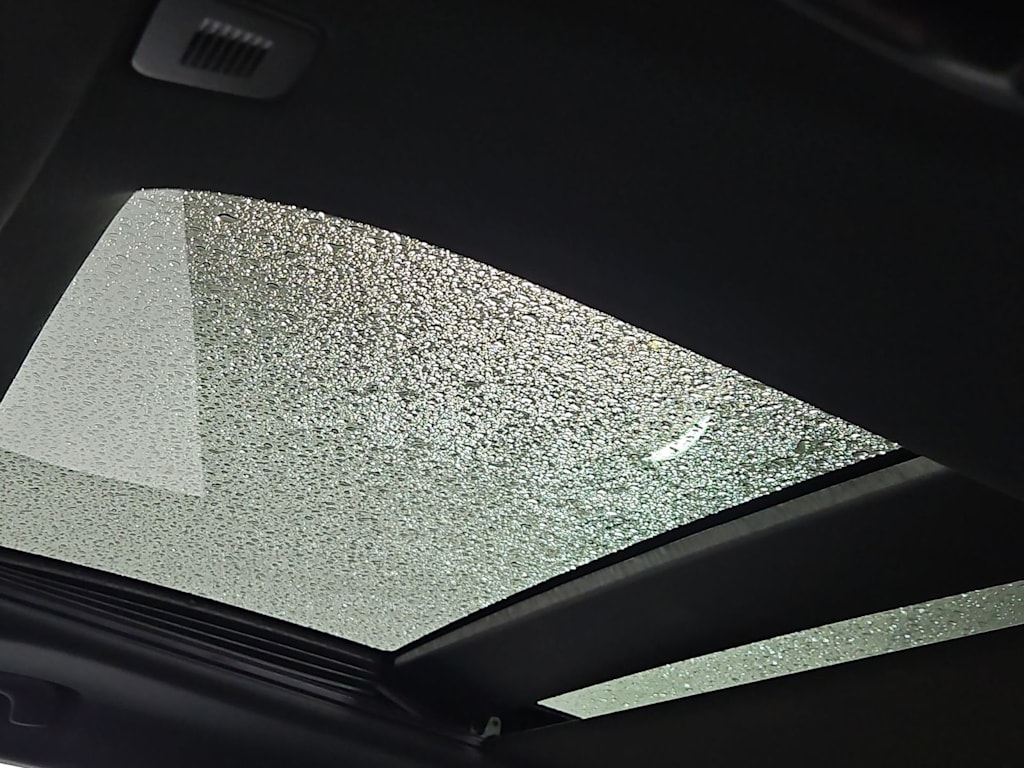 Thumbnail: 2017 Jeep Grand Cherokee - 28