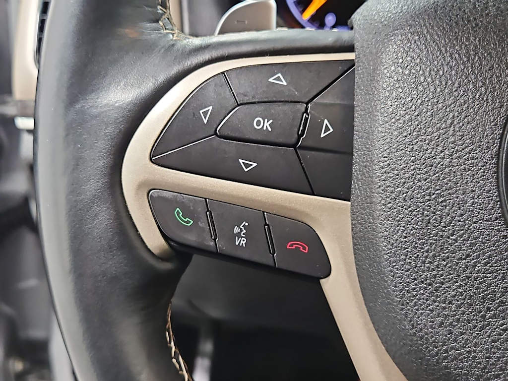 Thumbnail: 2017 Jeep Grand Cherokee - 30