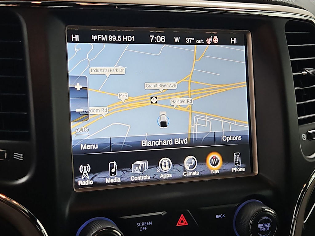 Thumbnail: 2017 Jeep Grand Cherokee - 34