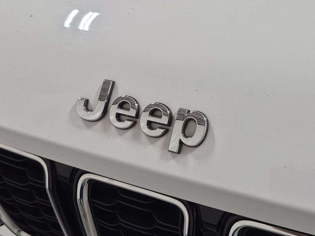 Thumbnail: 2021 Jeep Grand Cherokee L - 7