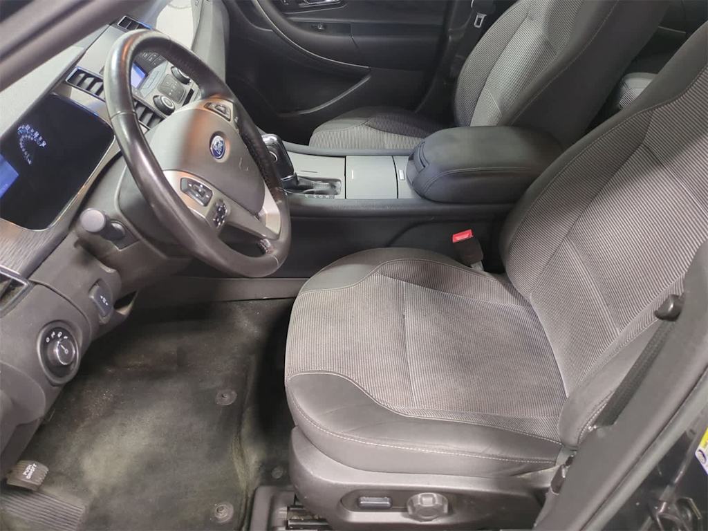 Thumbnail: 2016 Ford Taurus - 11