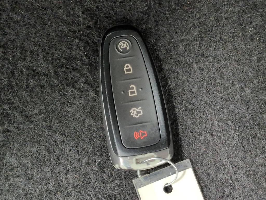 Thumbnail: 2015 Ford Escape - 19