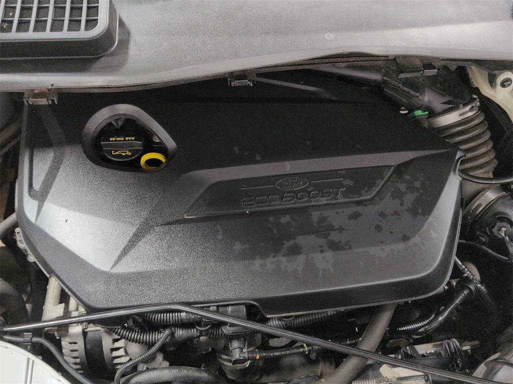 Thumbnail: 2015 Ford Escape - 9