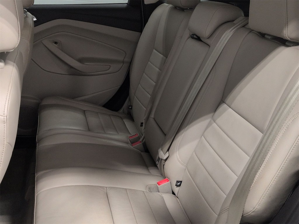 Thumbnail: 2015 Ford Escape - 13