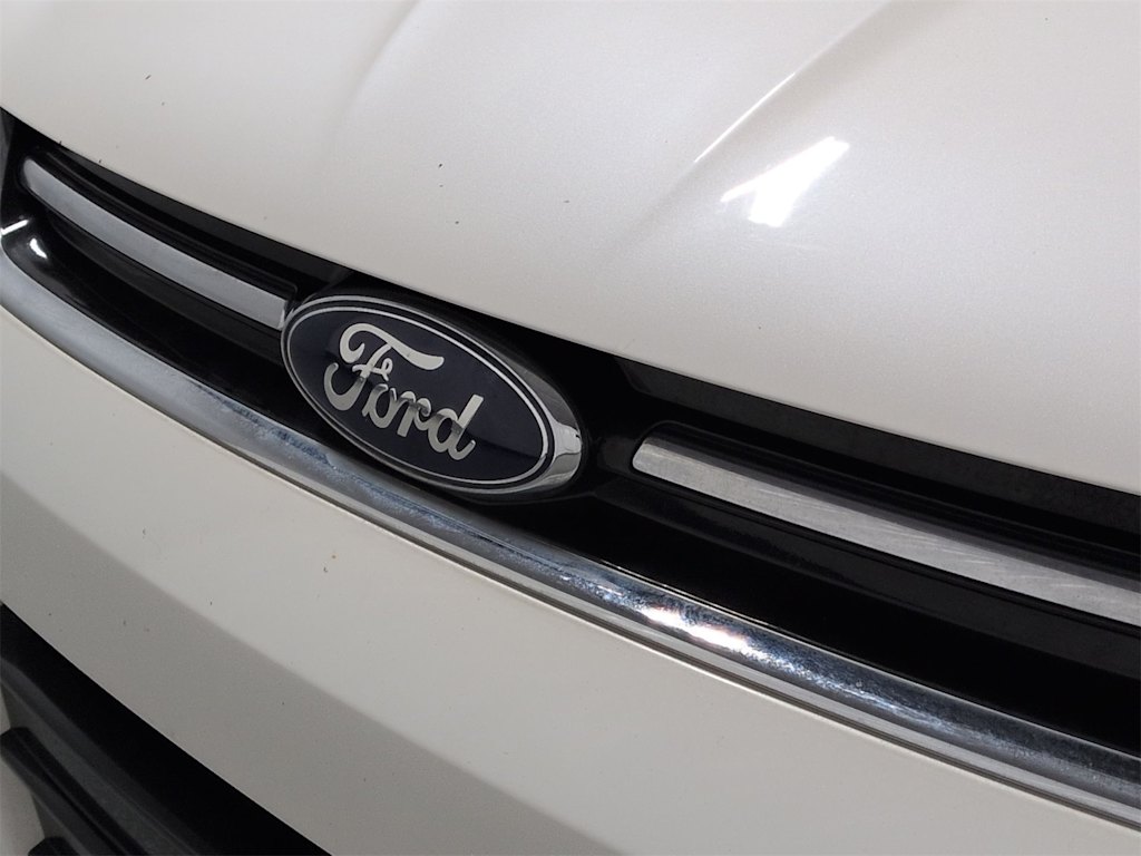 Thumbnail: 2015 Ford Escape - 25