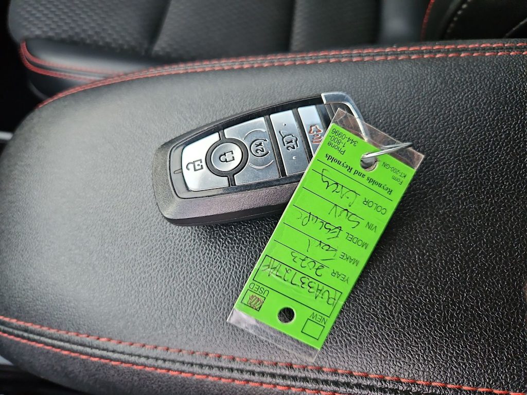 Thumbnail: 2023 Ford Escape - 18