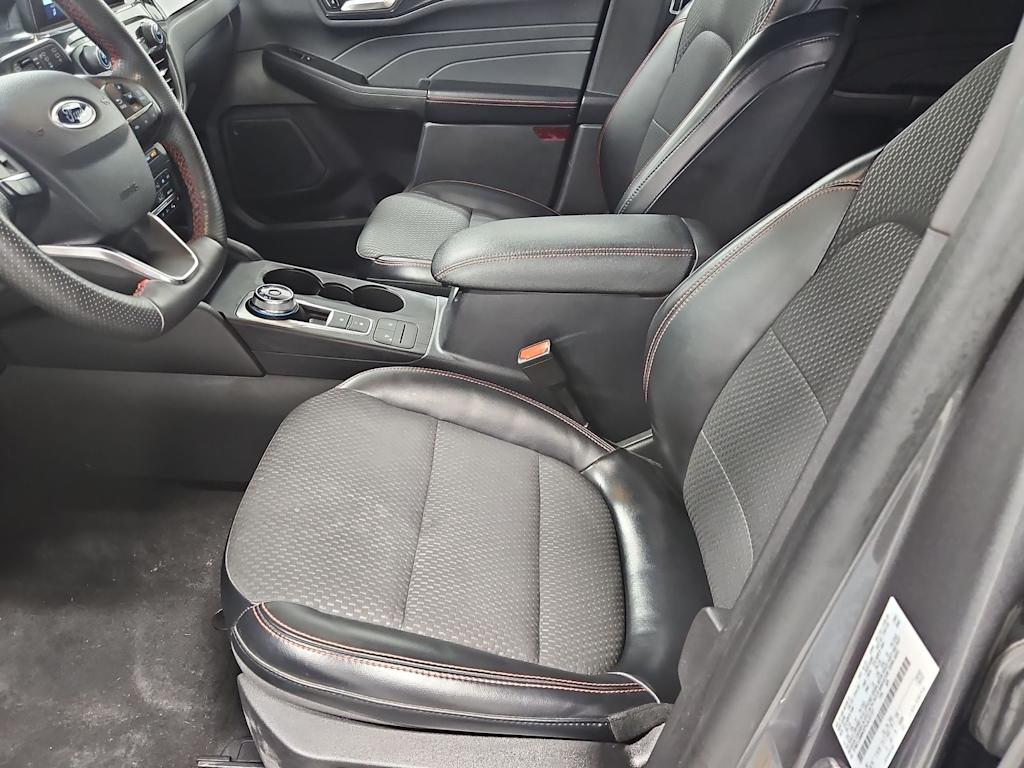 Thumbnail: 2023 Ford Escape - 11