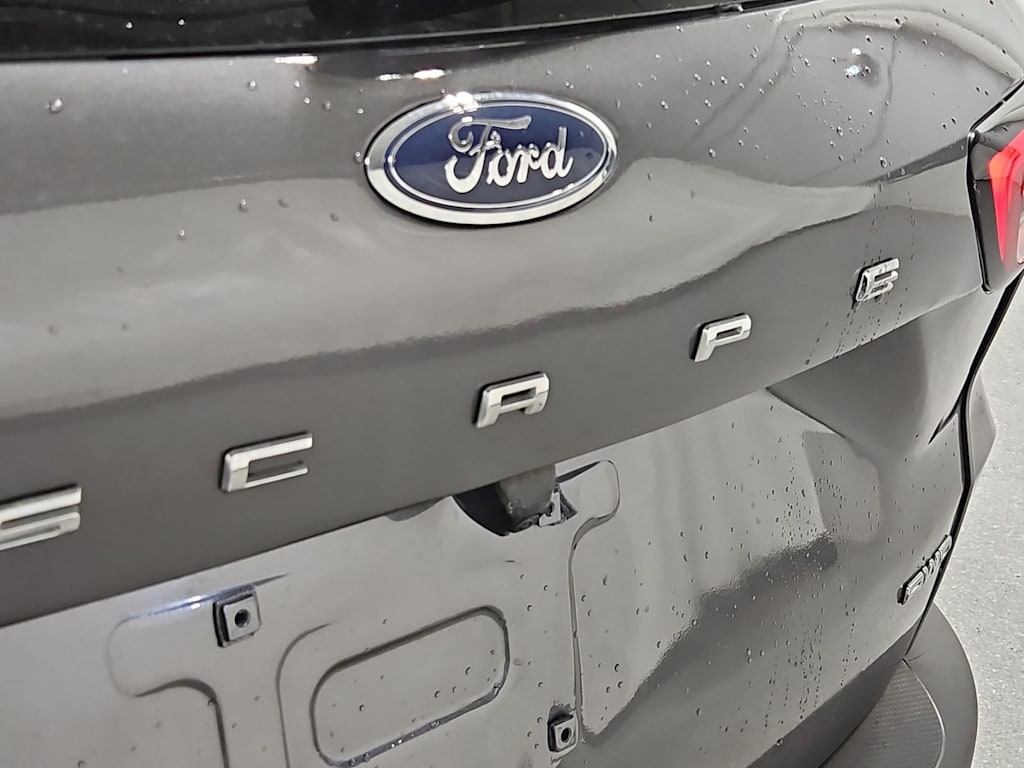 Thumbnail: 2023 Ford Escape - 7