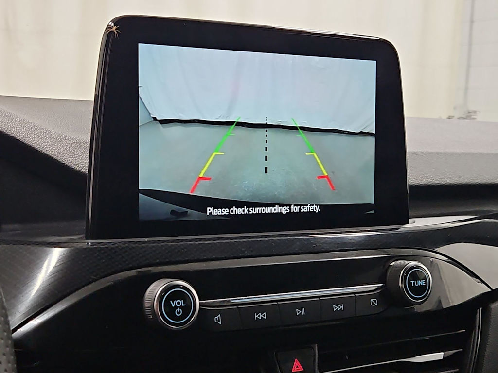 Thumbnail: 2023 Ford Escape - 31