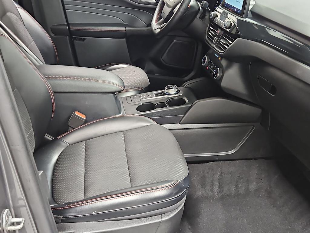 Thumbnail: 2023 Ford Escape - 12