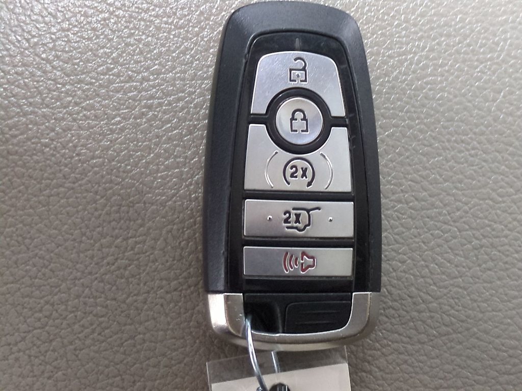 Thumbnail: 2020 Ford Expedition - 16