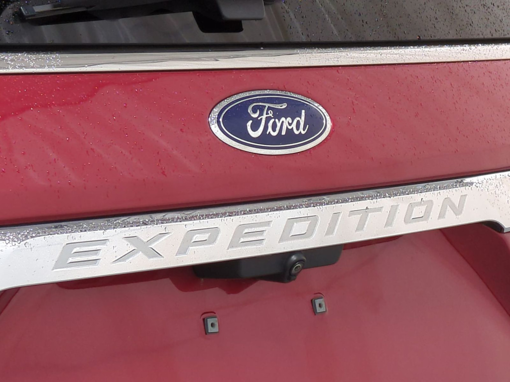 Thumbnail: 2020 Ford Expedition - 23