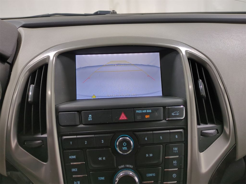 Thumbnail: 2016 Buick Verano - 33