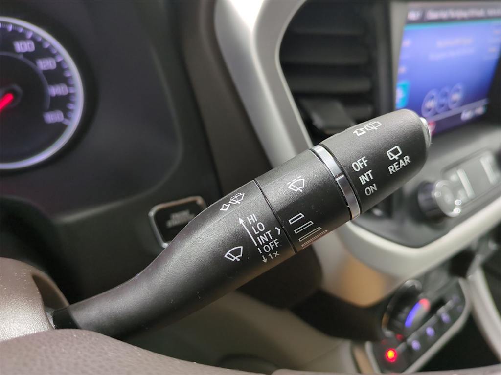 2020 GMC Acadia SLE 16