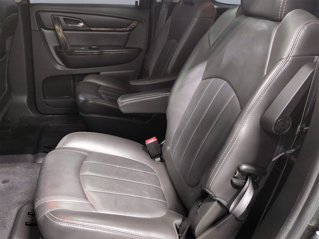 Thumbnail: 2016 GMC Acadia - 29