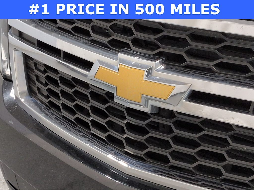 Thumbnail: 2017 Chevrolet Suburban - 7