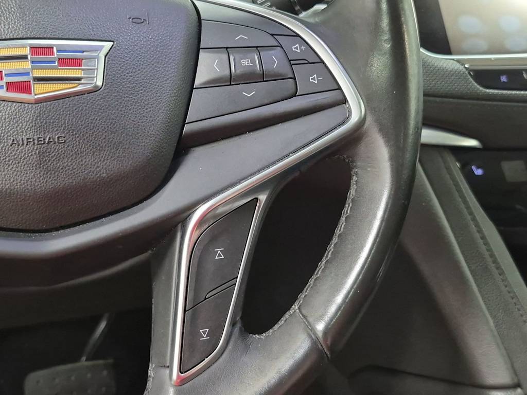 Thumbnail: 2018 Cadillac XT5 - 32