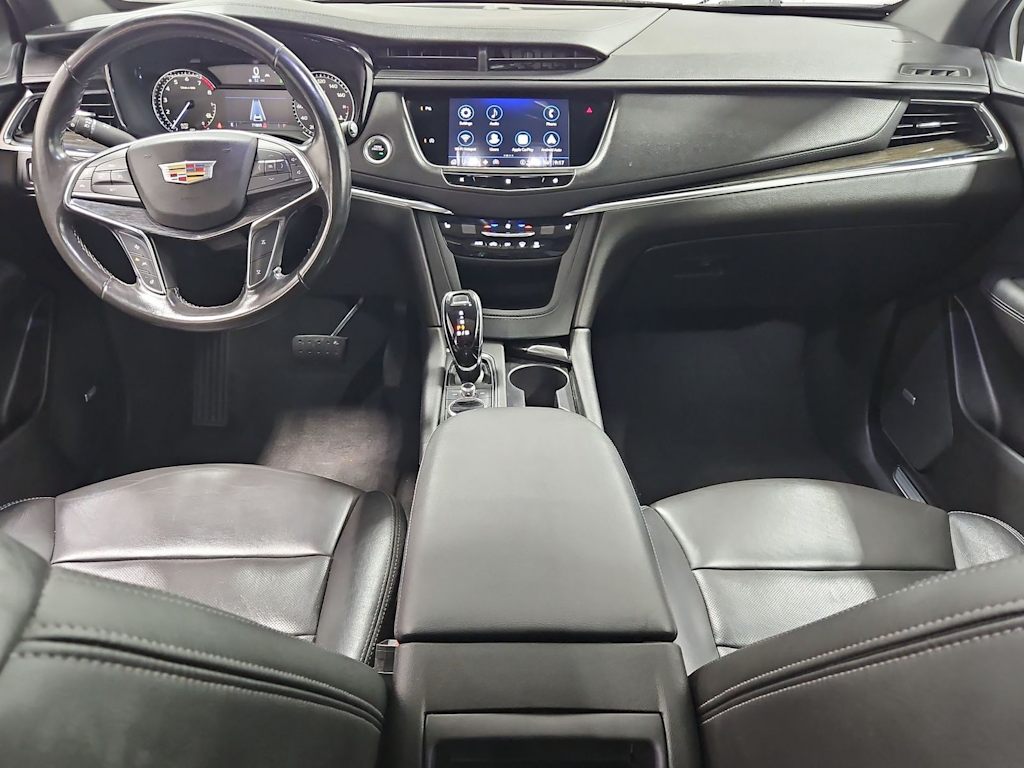 Thumbnail: 2021 Cadillac XT5 - 10