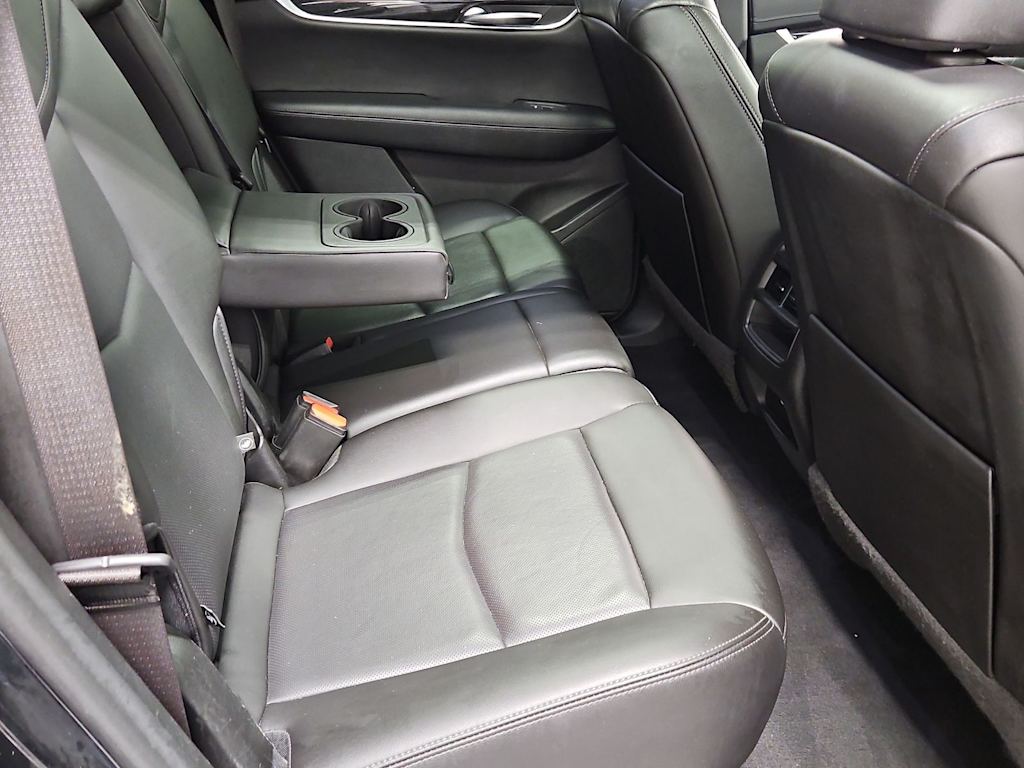 Thumbnail: 2021 Cadillac XT5 - 29