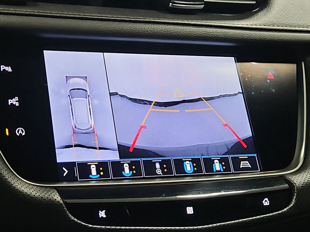 Thumbnail: 2020 Cadillac XT5 - 31