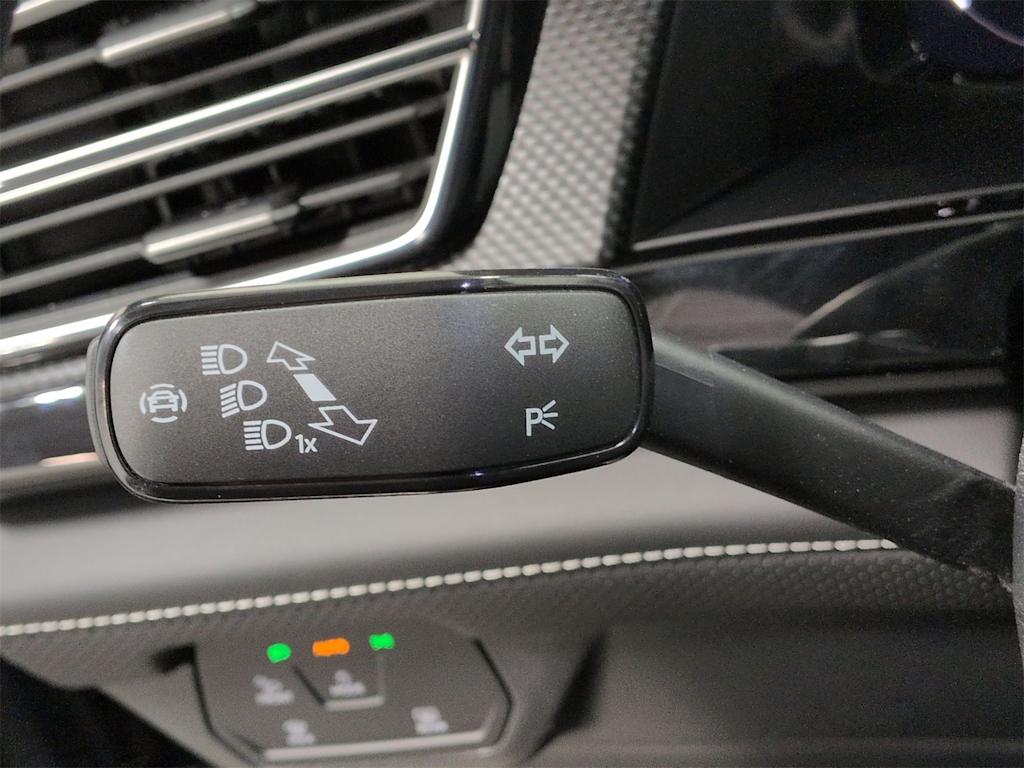 Thumbnail: 2026 Volkswagen Atlas - 16