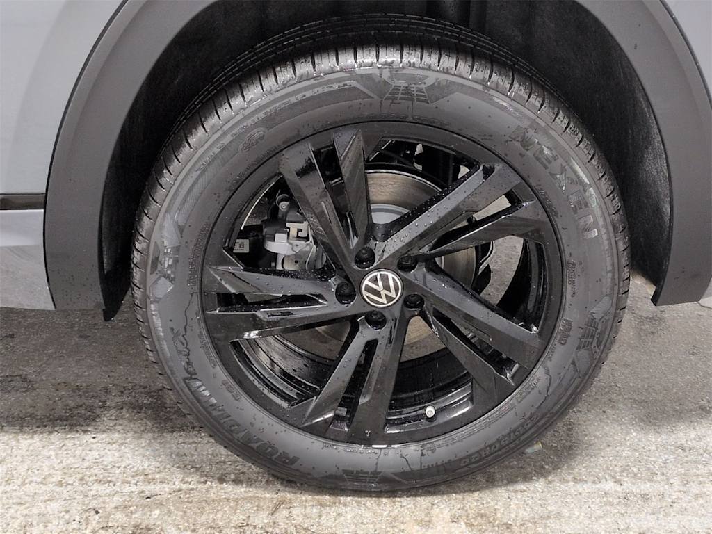 Thumbnail: 2026 Volkswagen Atlas - 8