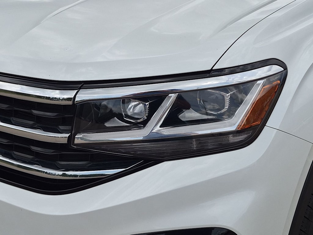 Thumbnail: 2022 Volkswagen Atlas - 24