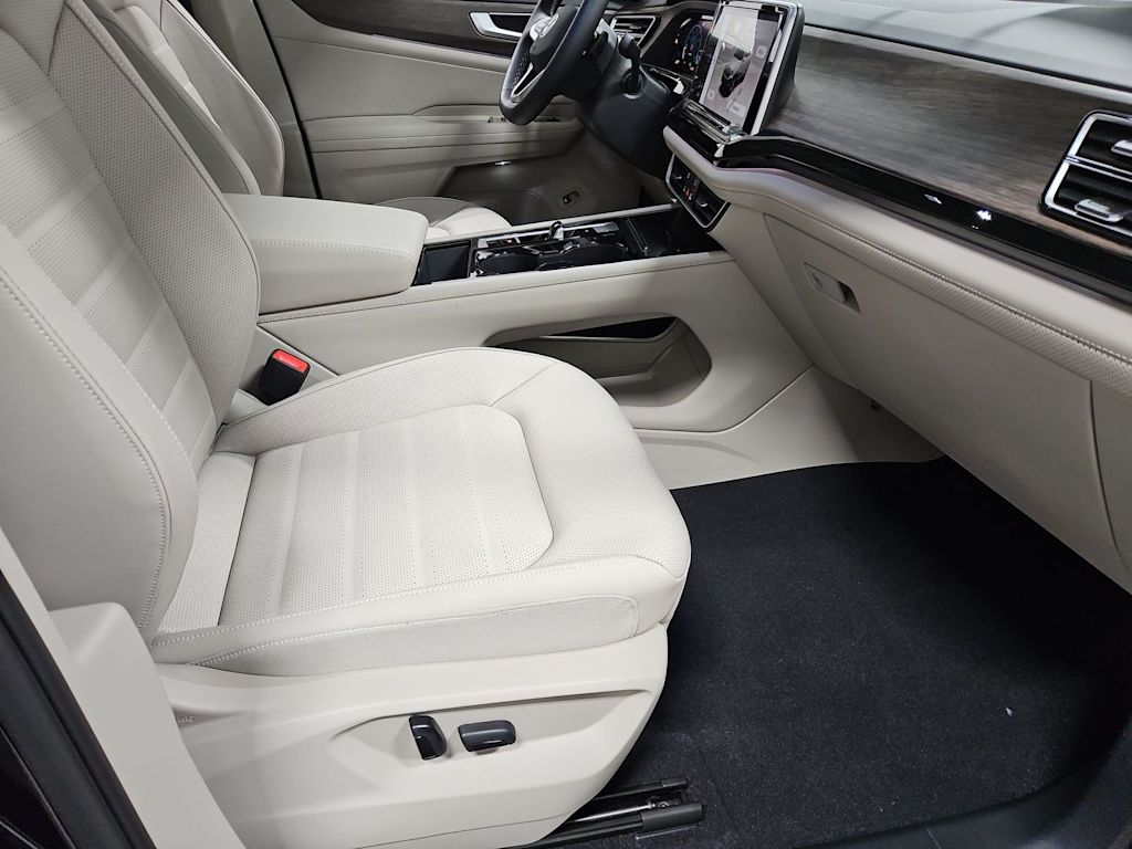 Thumbnail: 2026 Volkswagen Atlas - 11