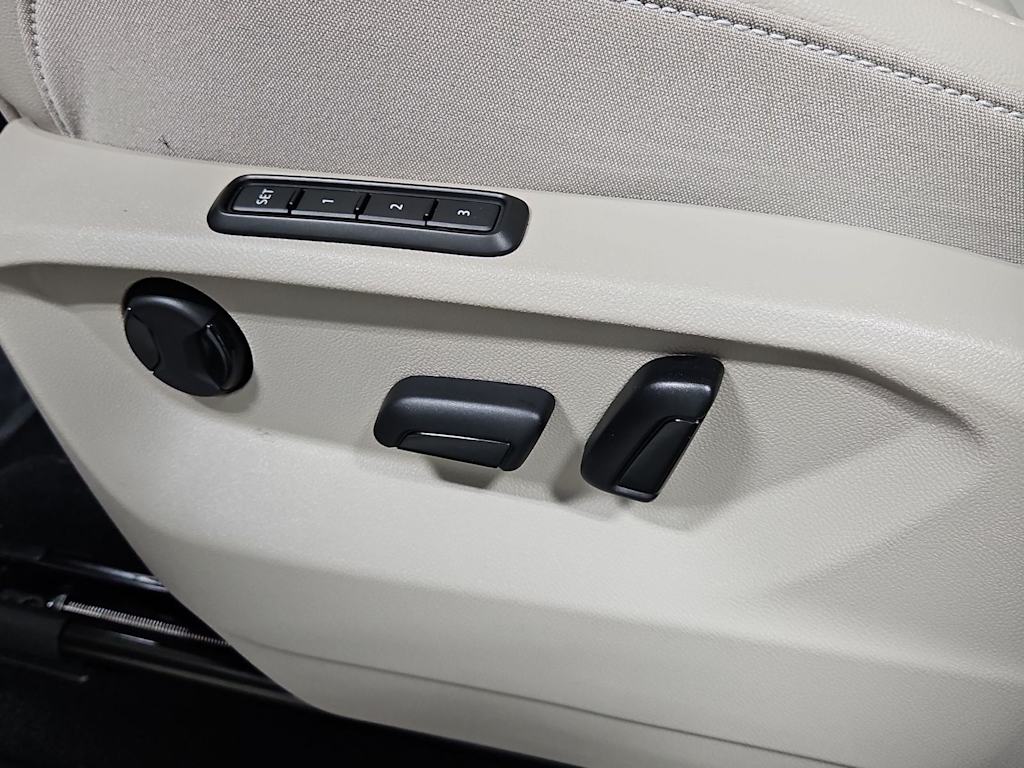 Thumbnail: 2026 Volkswagen Atlas - 24