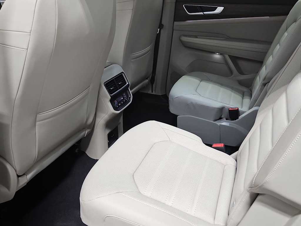 Thumbnail: 2026 Volkswagen Atlas - 12