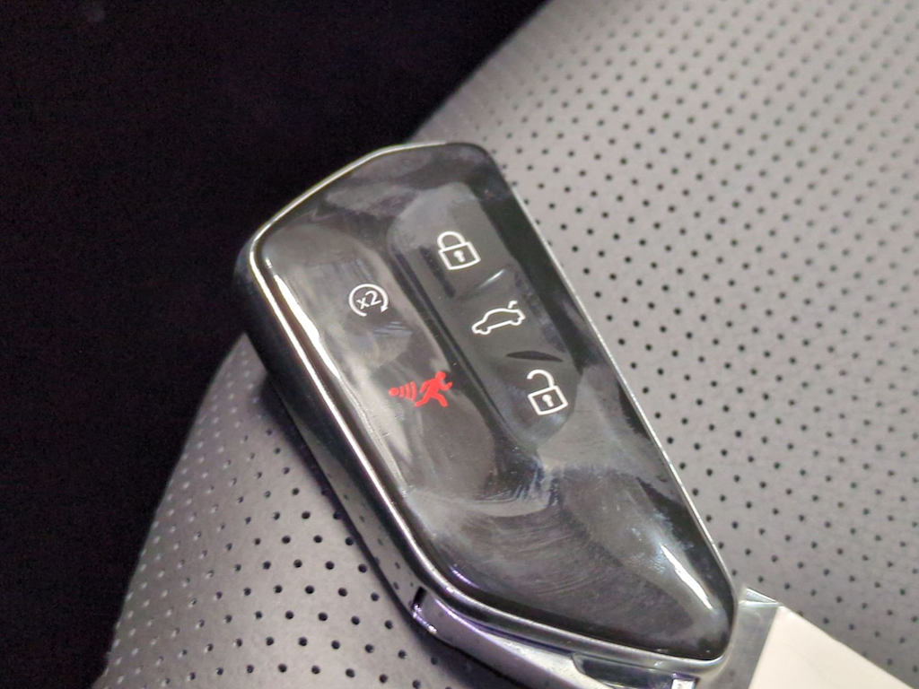 Thumbnail: 2026 Volkswagen Atlas - 18