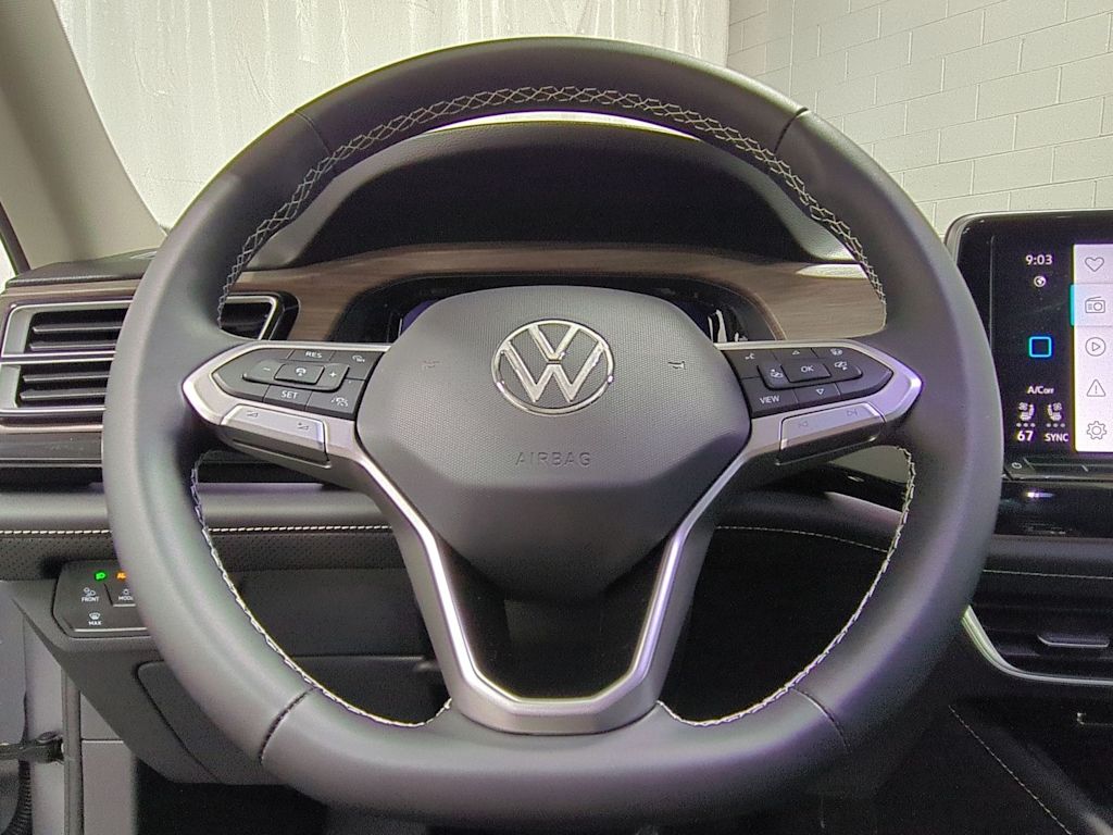 Thumbnail: 2026 Volkswagen Atlas - 14