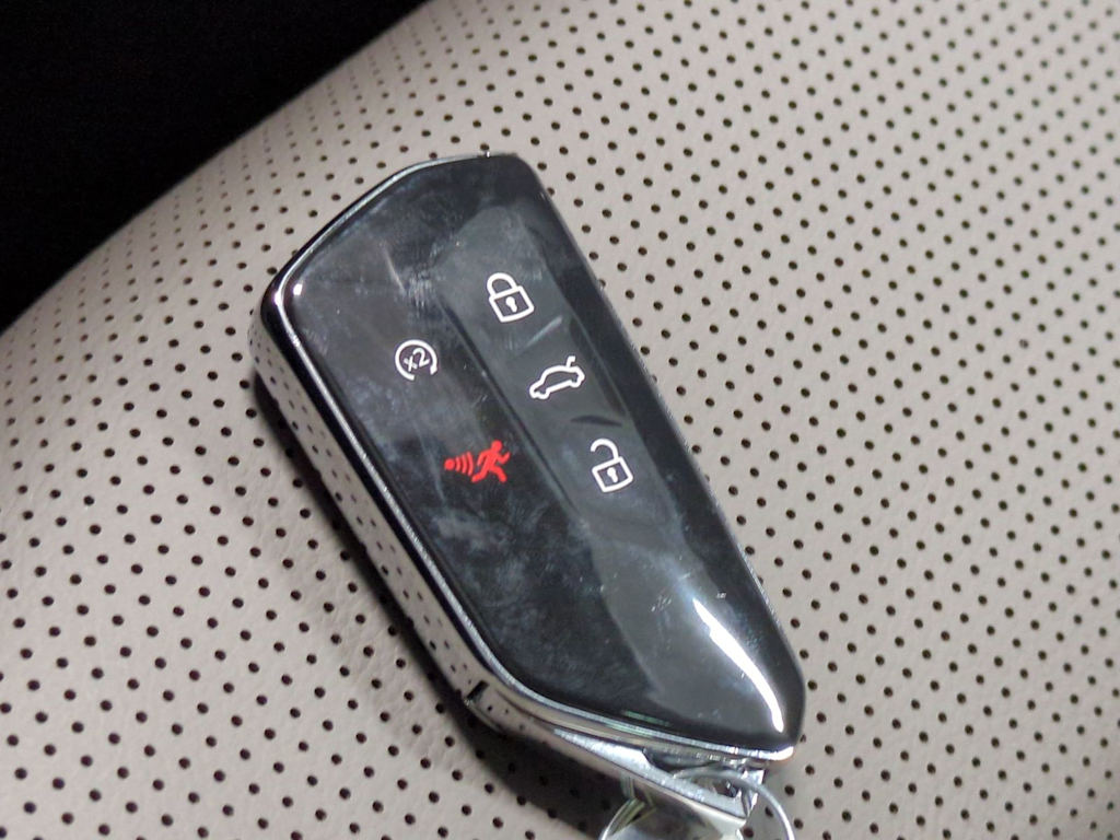 Thumbnail: 2026 Volkswagen Atlas - 18