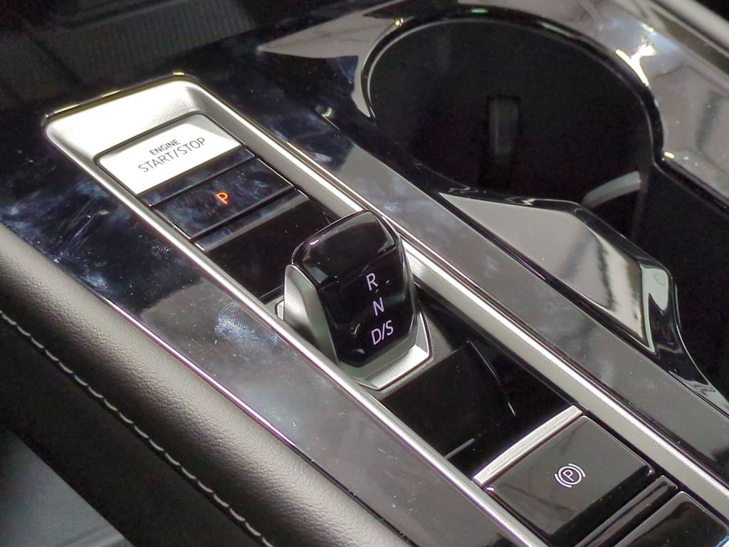 Thumbnail: 2026 Volkswagen Atlas - 16