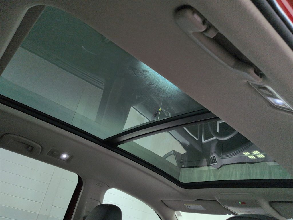 Thumbnail: 2023 Volkswagen Atlas - 31