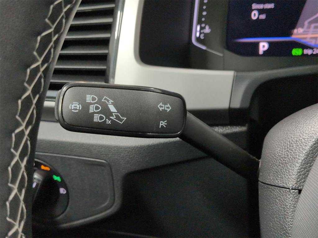 Thumbnail: 2023 Volkswagen Atlas - 35