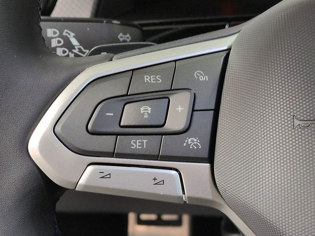 Thumbnail: 2026 Volkswagen Atlas - 31