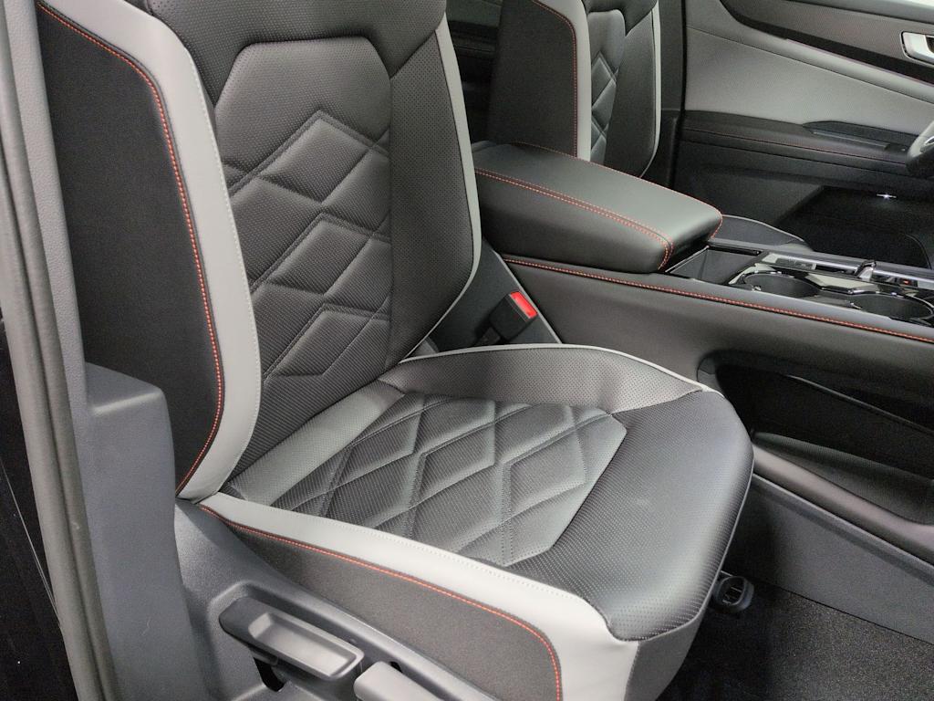 Thumbnail: 2026 Volkswagen Atlas - 16