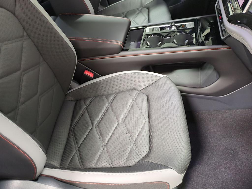 Thumbnail: 2026 Volkswagen Atlas - 15